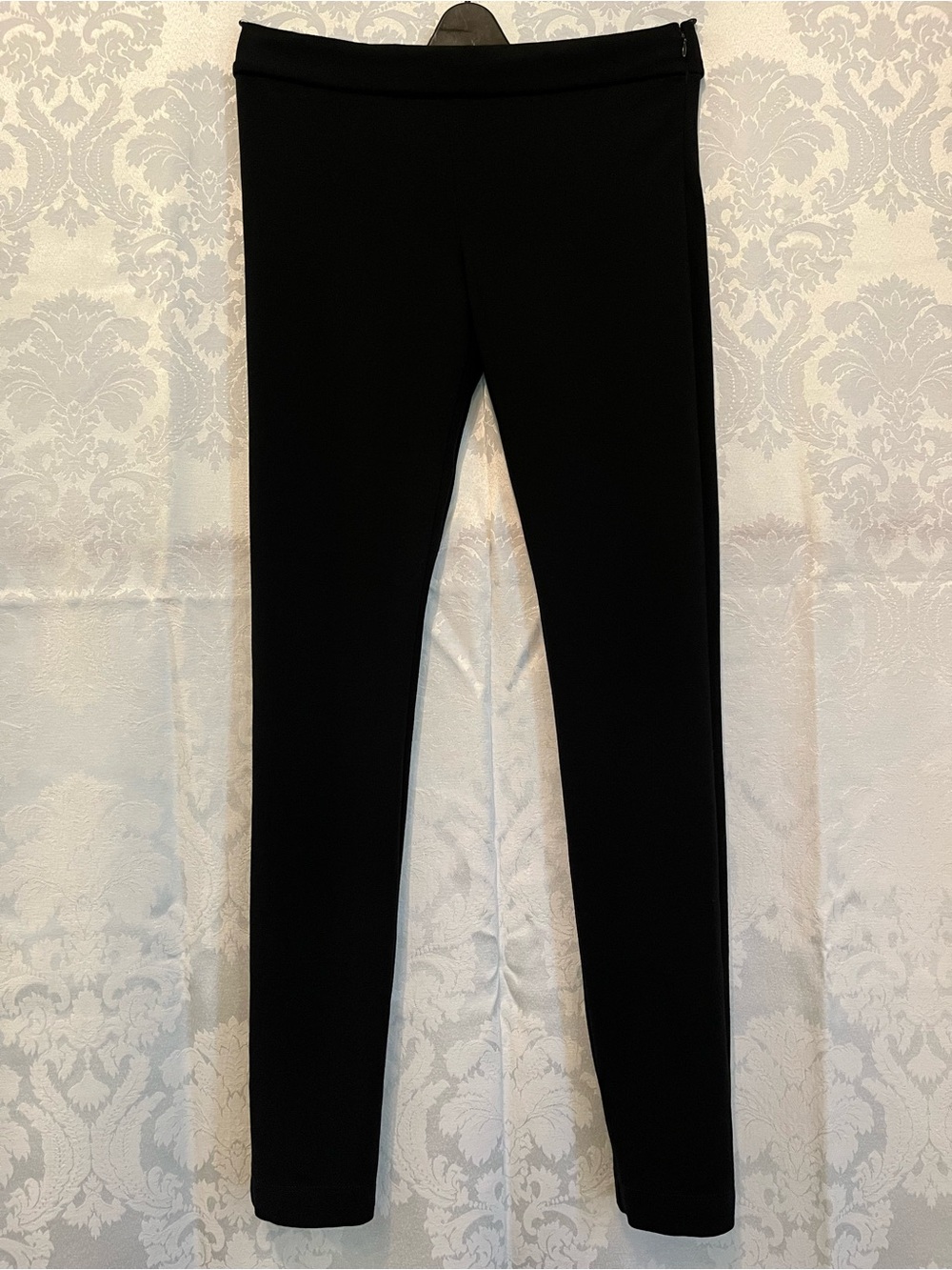 Diane von Furstenberg DVF Black Cigarette Pants Size 10
